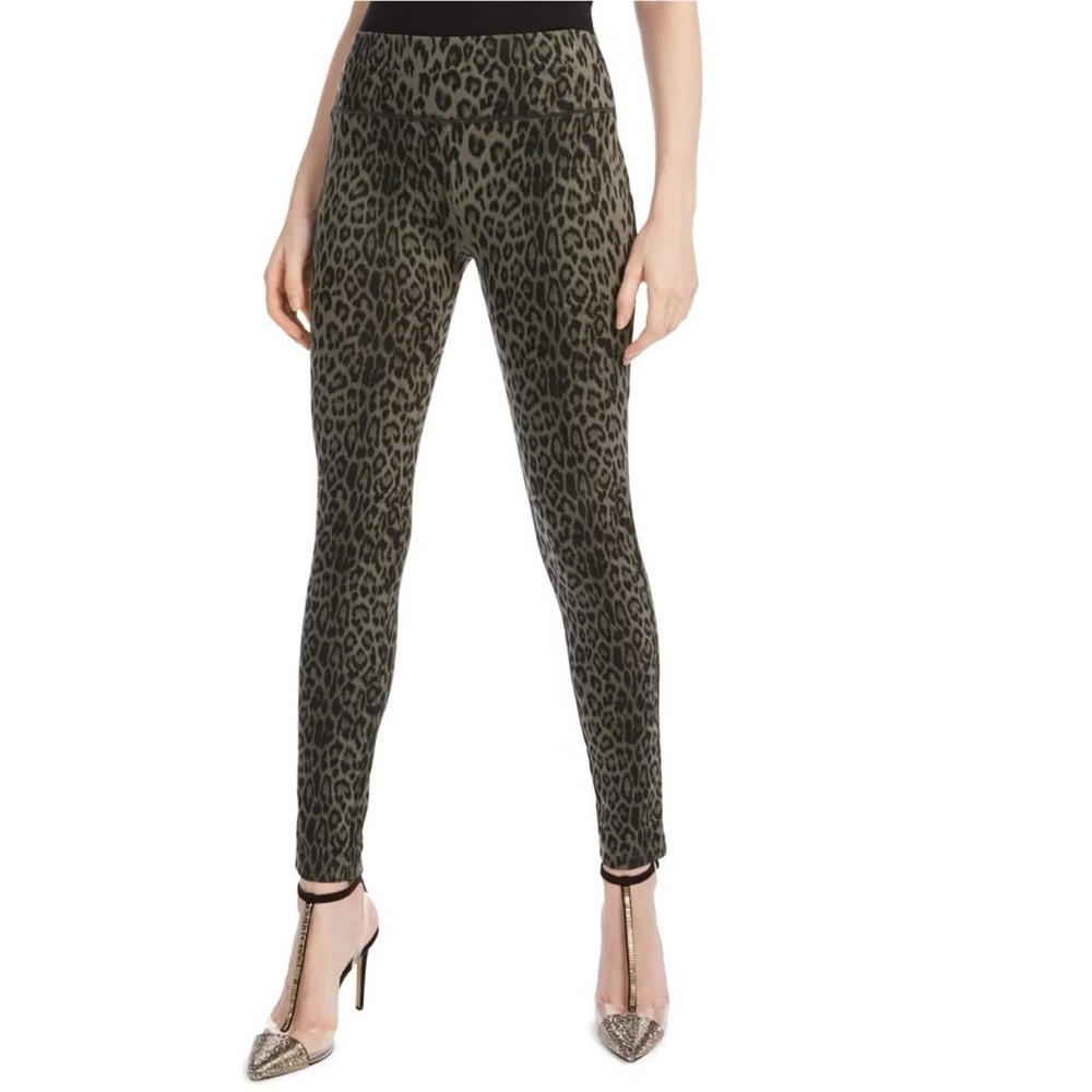 NWT INC International Concepts Skinny Leg Curvy Mid Rise Leggings | Size: 2
